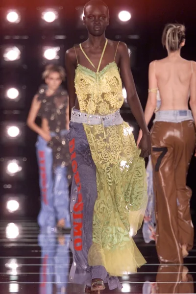 Look 36